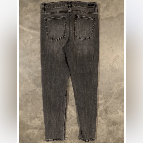 Liverpool The Girlfriend jeans - Picture 2 of 5